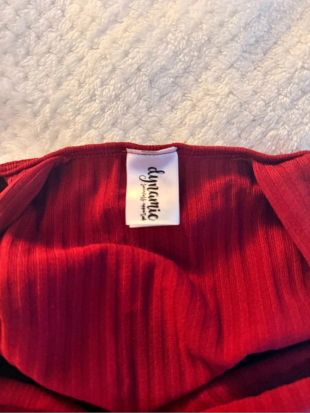Dynamic Ribbed Tank Top in Red Like New - Picture 3 of 4